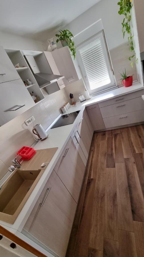 Apartman Ori Umag Kültér fotó